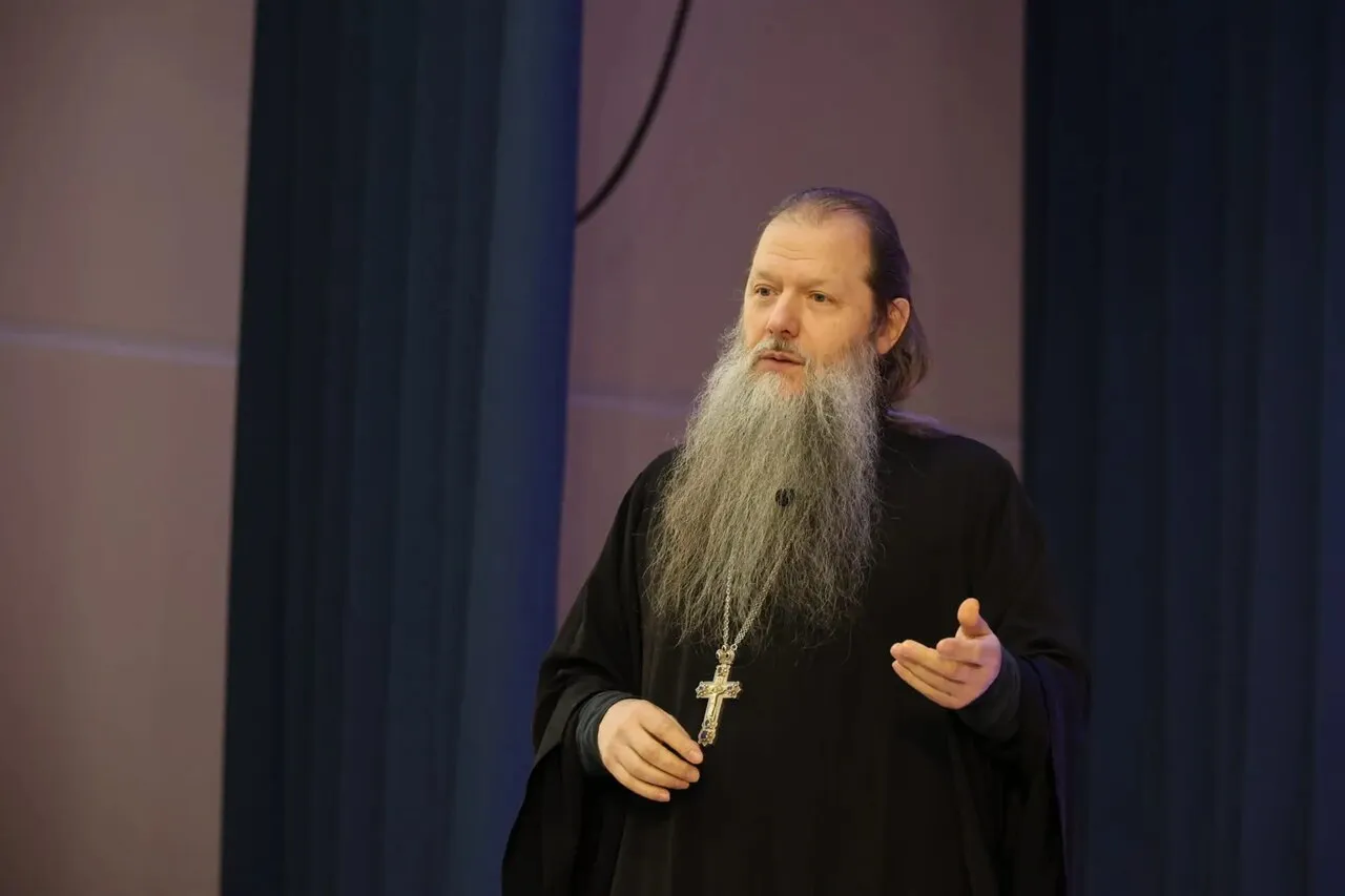 Протоиерей Артемий Владимиров с миссионерским визитом посетил Волжск