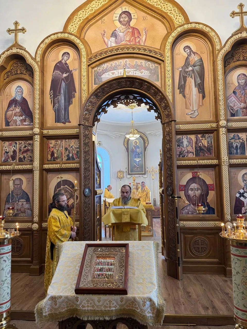 Литургия в храме Казанской Божией Матери