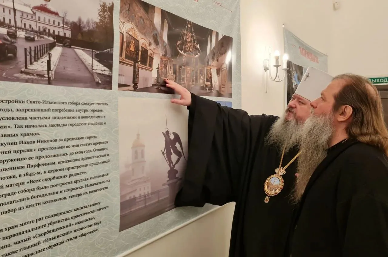 Состоялась встреча митрополита Корнилия с епископом Ноябрьским Феодосием