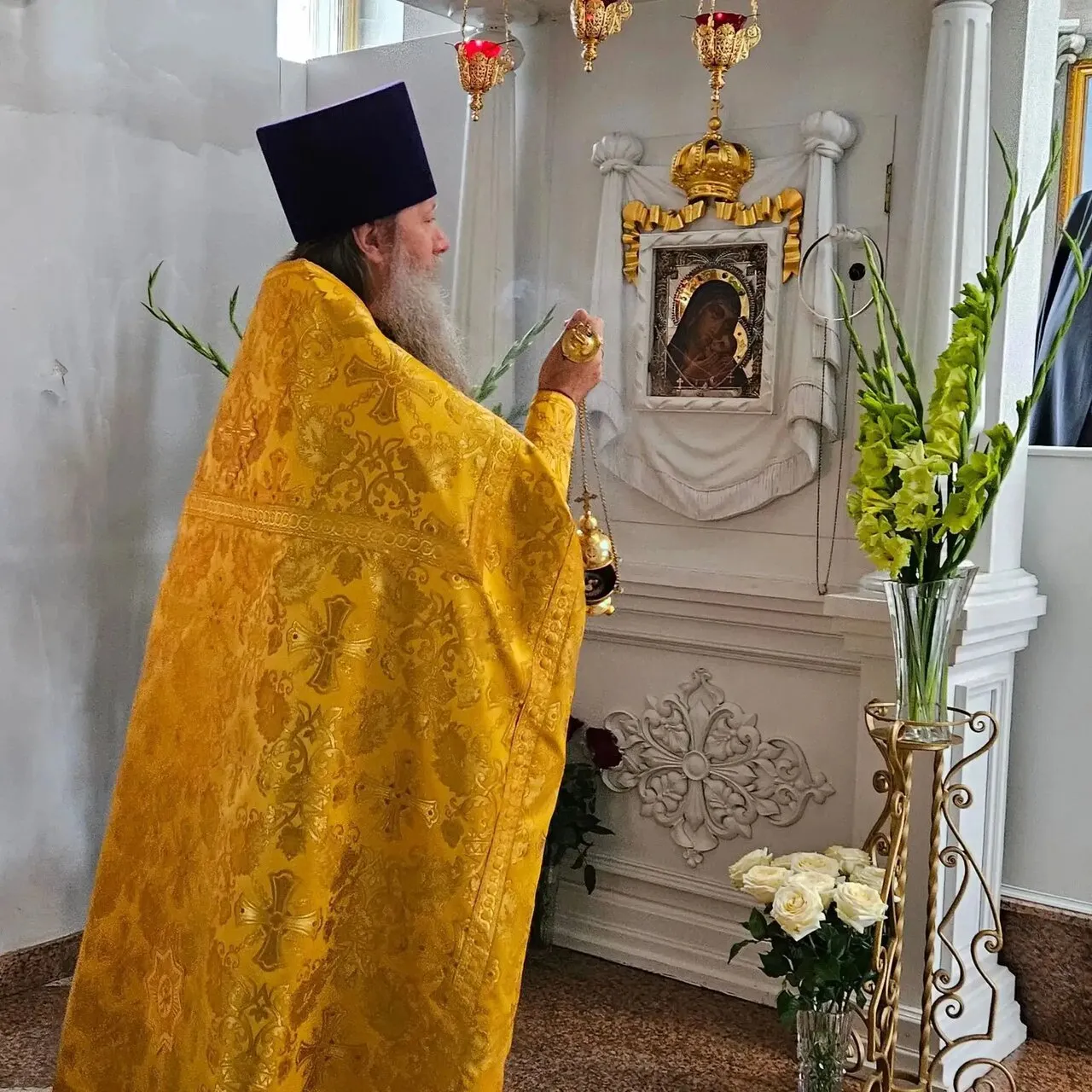 Божественная литургия в Покрово-Тервеническом монастыре