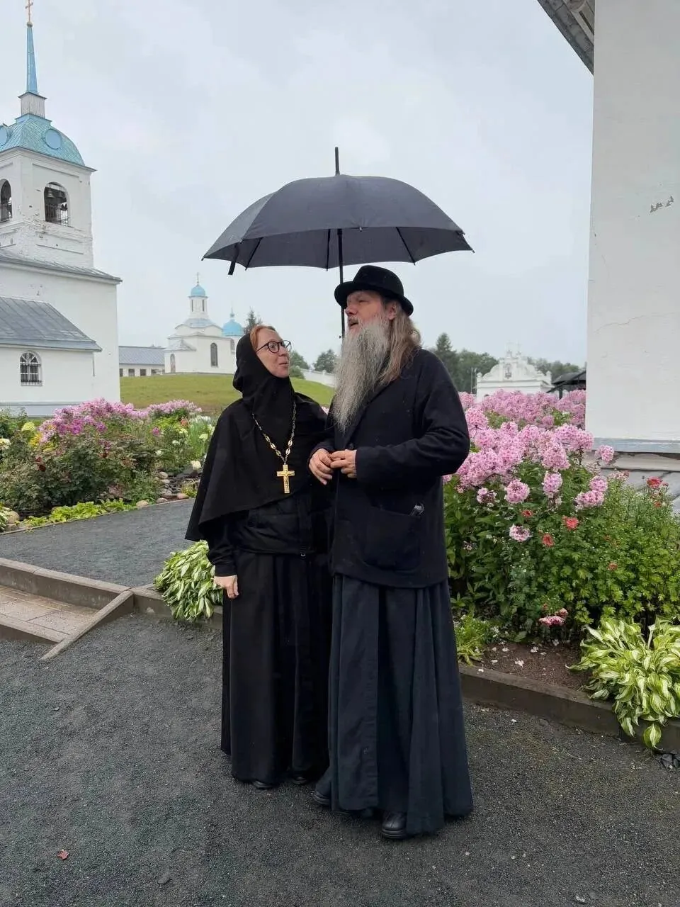 Божественная литургия в Покрово-Тервеническом монастыре